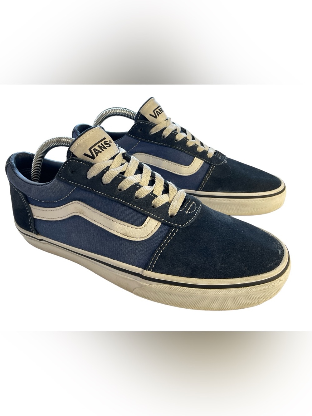 Vans Men’s Old Skool Navy and White Low-Top Skate Sneakers 8.5